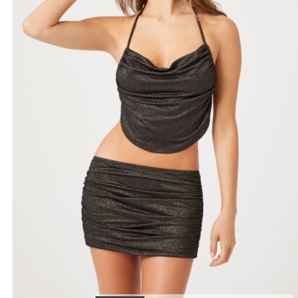 Sexy Swim Cover Up Gorgeous Glitter Knit Skirt Size Medium NWT!